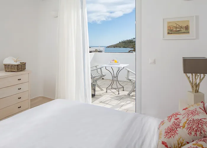 Del Sol Mykonos אורנוס